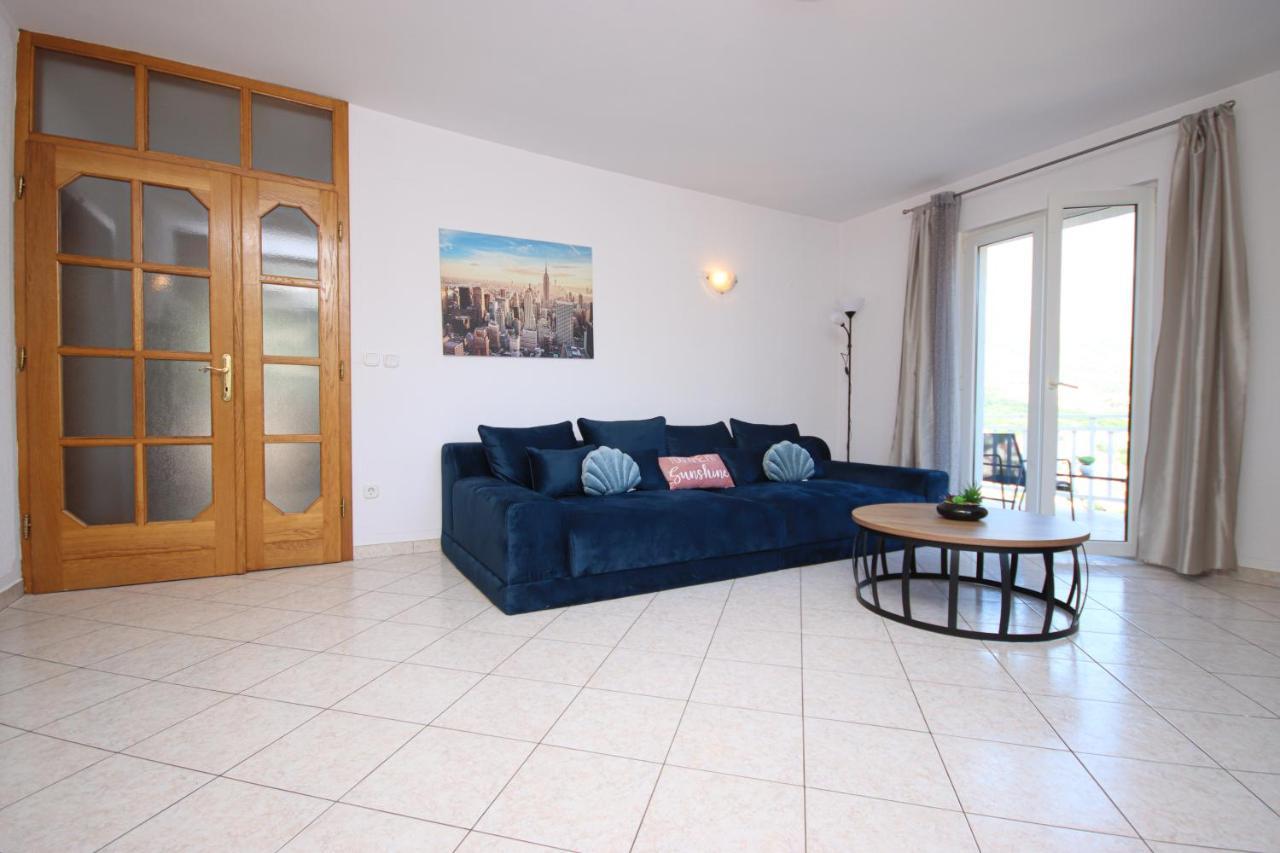 Antonio Apartament *