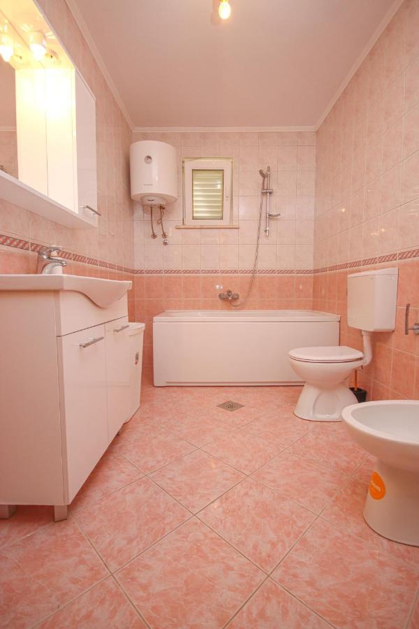 Antonio Apartment *
